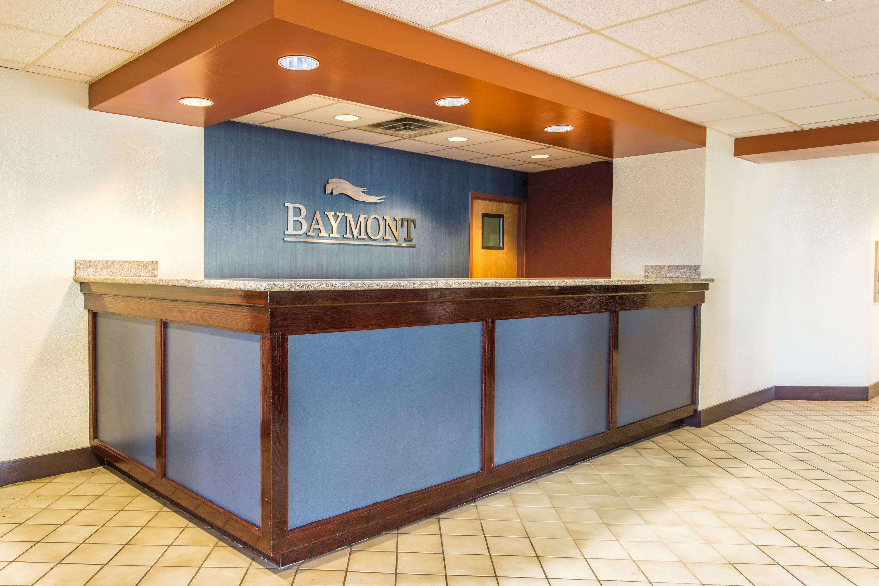 Baymont By Wyndham Cincinnati Sharonville Bagian luar foto