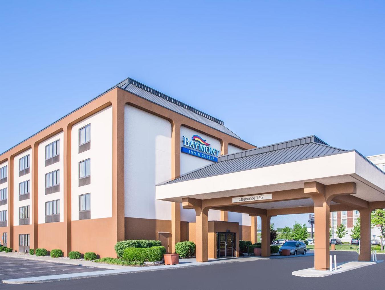 Baymont By Wyndham Cincinnati Sharonville Bagian luar foto
